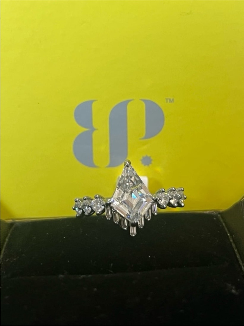 RBP Beyond sparkle size 8 diamond cubic zirconia new rhodium plated ring
